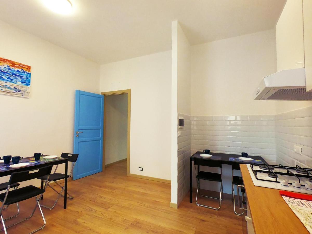 Casa Magritte Vicino A Ospedale E Spiaggia Appartement Genua